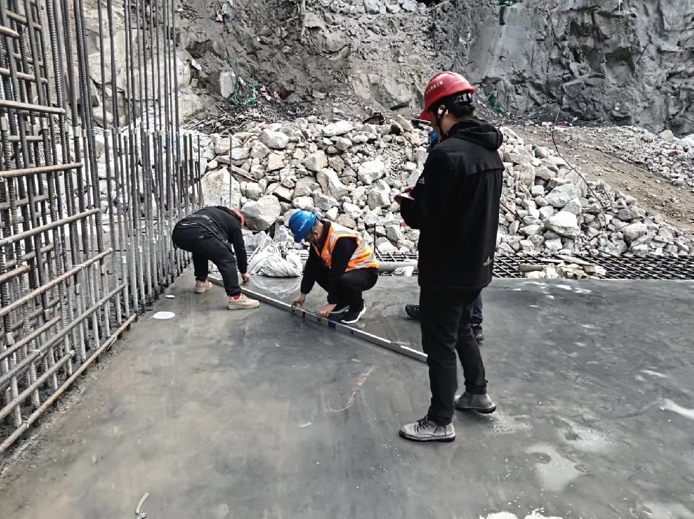 四川大渡河雙江口水電站泄洪系統(tǒng)工程 3#導流洞進口閘室過流面混凝土澆筑圓滿完成