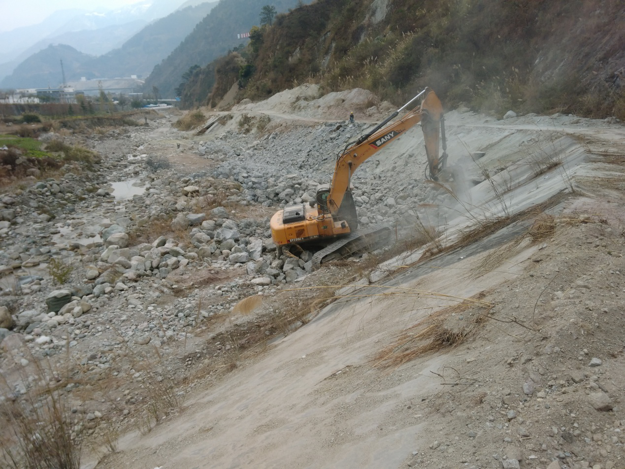 大崗山海流溝整治及零星工程施工